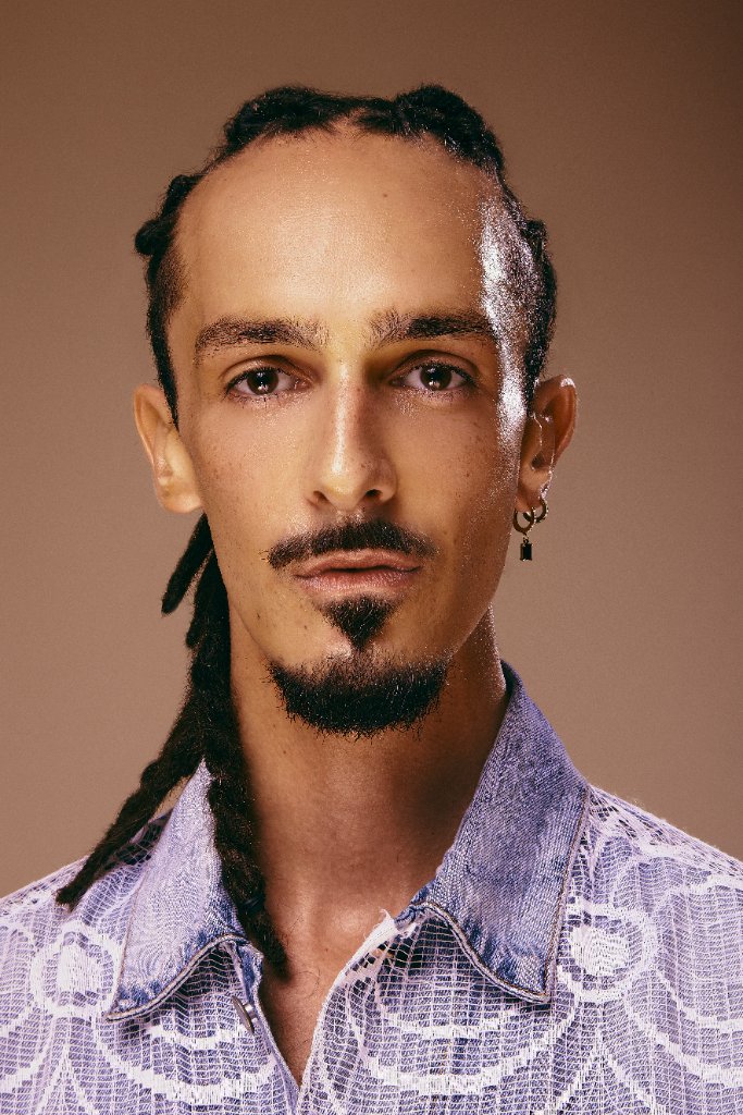 Microlocks cornrows
